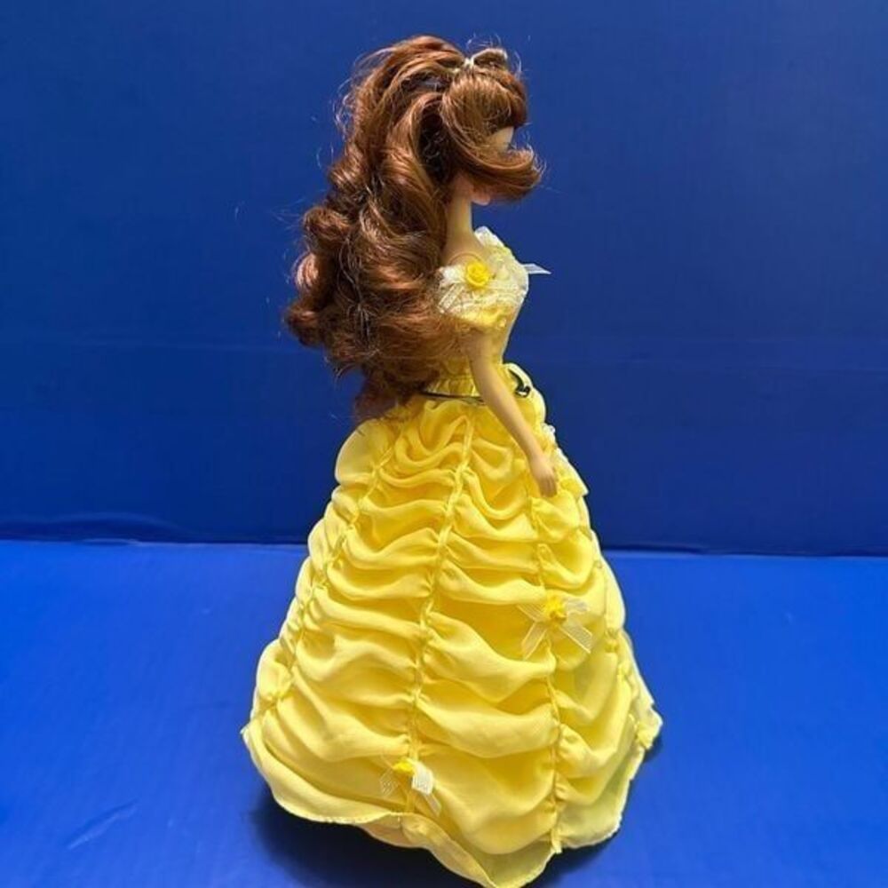 Disney Japonese Beauty And The Best princess Belle doll - Picture 5 of 10